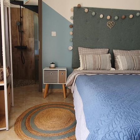 Comps  Chambre D'Hotes "La Petite Dormeuse" מראה חיצוני תמונה